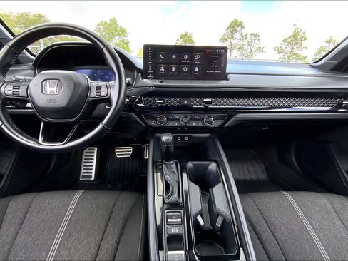 Used 2024 Honda Accord Sport image 15