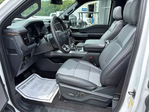 Used 2025 Ford F150 Lightning Lariat AWD/4WD image 20