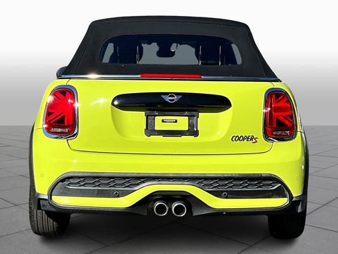 Used 2022 MINI Cooper S image 4