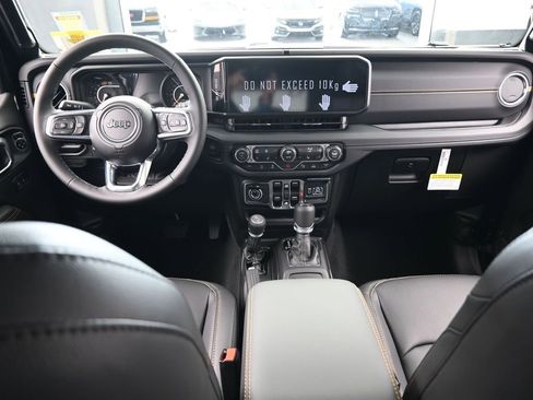 New 2026 Jeep Wrangler Sahara image 32