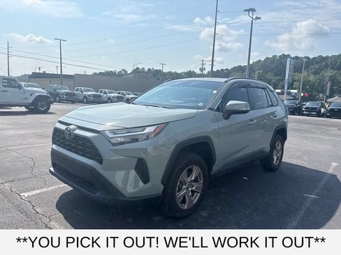 Used 2023 Toyota RAV4 XLE w/ Convenience Package FWD image 10