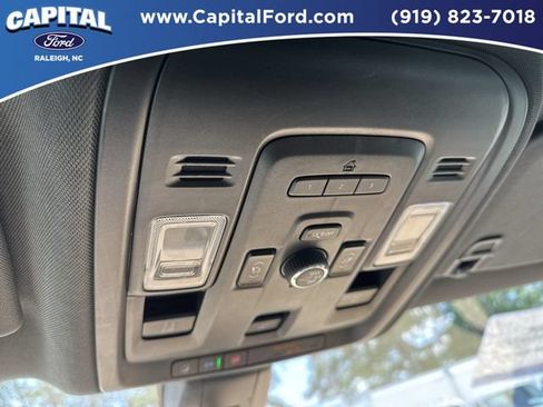 Used 2021 Chevrolet Tahoe Premier w/ Premium Package AWD/4WD image 33