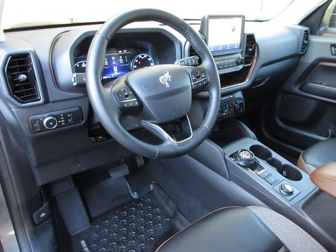 Certified 2024 Ford Bronco Sport Outer Banks AWD/4WD image 14