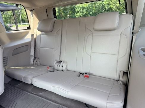 Used 2019 GMC Yukon Denali w/ Denali Ultimate Package RWD image 16