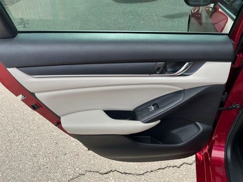 Certified 2021 Honda Accord LX image 15