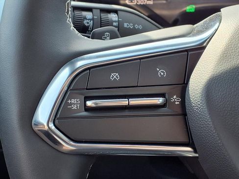 New 2026 Chevrolet Equinox EV LT w/ Convenience Package II image 21