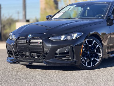 Used 2025 BMW M440i Coupe w/ Premium Package image 3