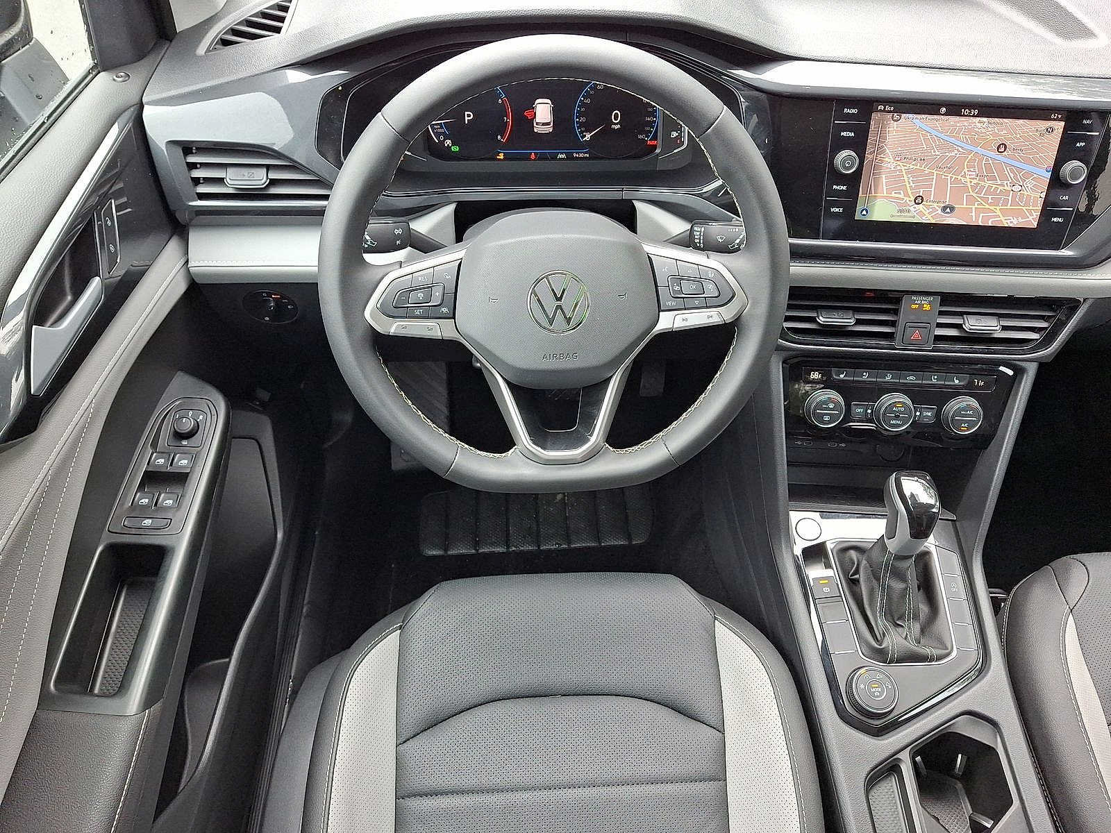 Used 2024 Volkswagen Taos SEL AWD/4WD image 27