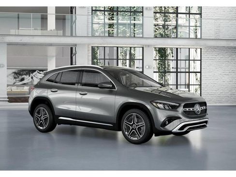 New 2026 Mercedes-Benz GLA 250 4MATIC image 12