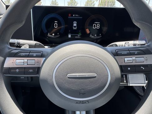 Used 2025 Hyundai Sonata SEL FWD image 23