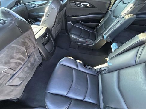 Used 2017 Cadillac Escalade ESV Platinum image 12