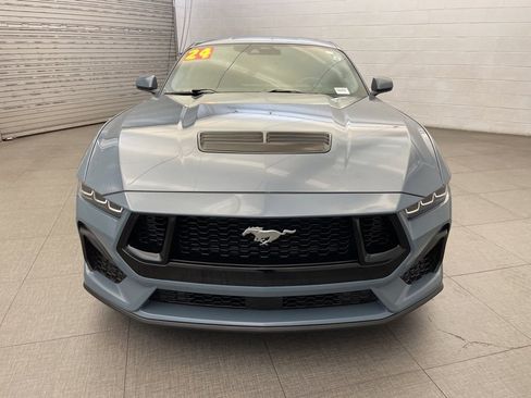 Used 2024 Ford Mustang GT Premium image 9