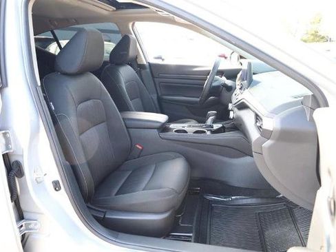 Certified 2024 Nissan Altima 2.5 SV w/ SV Premium Package image 25