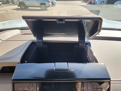 New 2026 GMC Yukon XL Denali w/ Sun & Power Step Package image 32