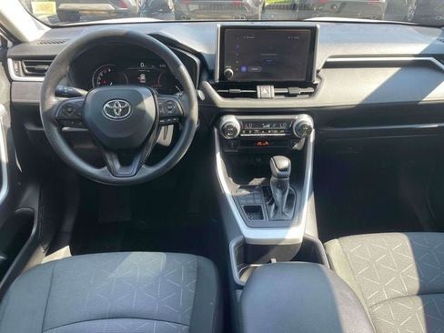Certified 2025 Toyota RAV4 XLE AWD/4WD image 15