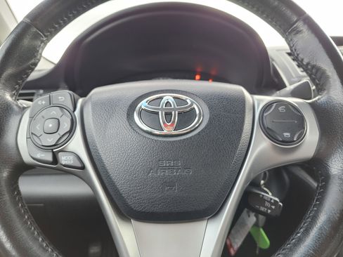Used 2013 Toyota Camry SE FWD image 25