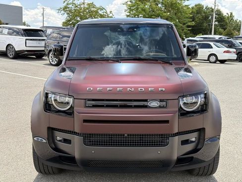 New 2026 Land Rover Defender 130 X-Dynamic SE AWD/4WD image 8