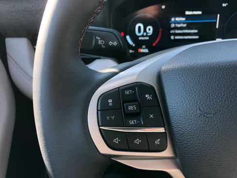 New 2026 Ford Explorer Active w/ Active Comfort Package image 16