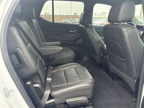 Certified 2023 Chevrolet Traverse LT w/ Midnight/Sport Edition image 25