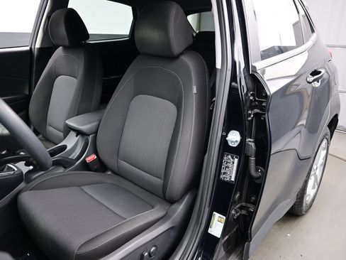 Certified 2023 Hyundai Kona SEL AWD/4WD image 12