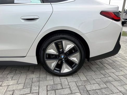 Used 2025 BMW i4 eDrive40 w/ Premium Package RWD image 10