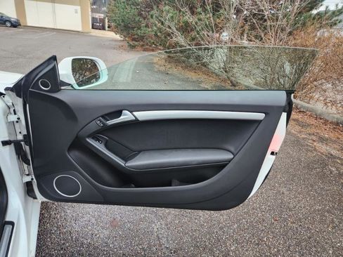 Used 2011 Audi A5 2.0T Premium Plus image 39