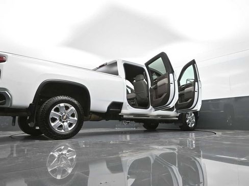 Used 2022 Chevrolet Silverado 3500 LTZ image 44