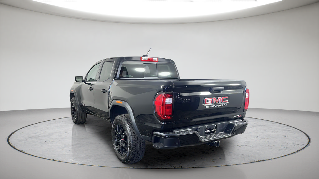 Used 2025 GMC Canyon AT4 AWD/4WD image 10