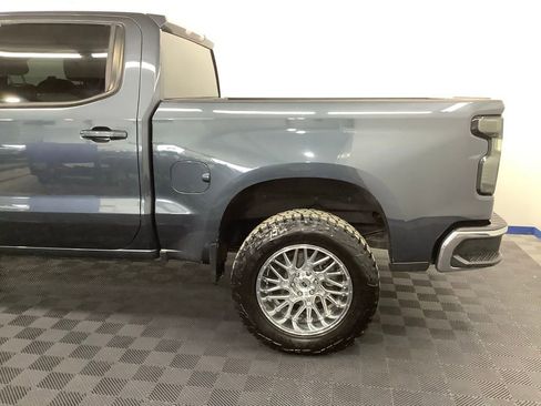 Used 2021 Chevrolet Silverado 1500 LT w/ Bed Protection Package image 4