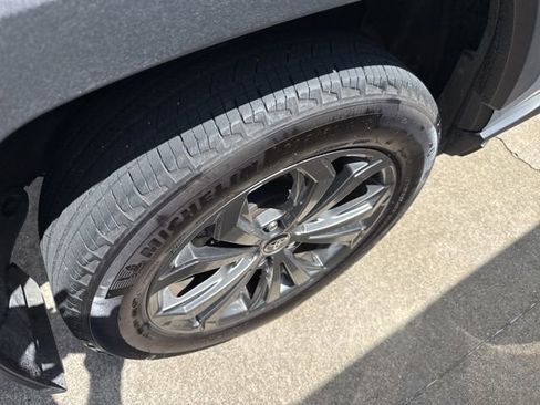 Certified 2023 Toyota RAV4 XLE Premium AWD/4WD image 9