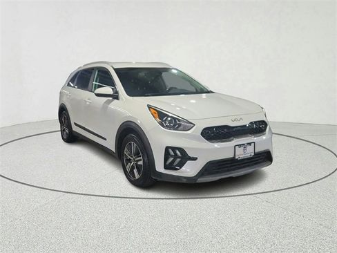 Used 2022 Kia Niro LXS image 1