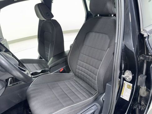 Used 2023 Volkswagen Jetta Sport image 13