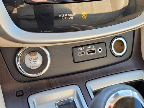 Used 2019 Nissan Murano Platinum image 26