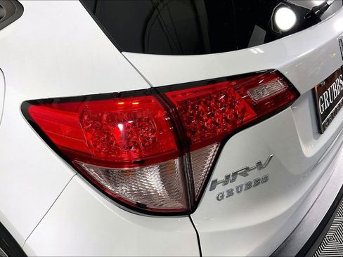 Used 2016 Honda HR-V EX image 42