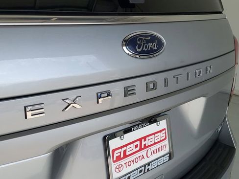 Used 2024 Ford Expedition Max XLT AWD/4WD image 9