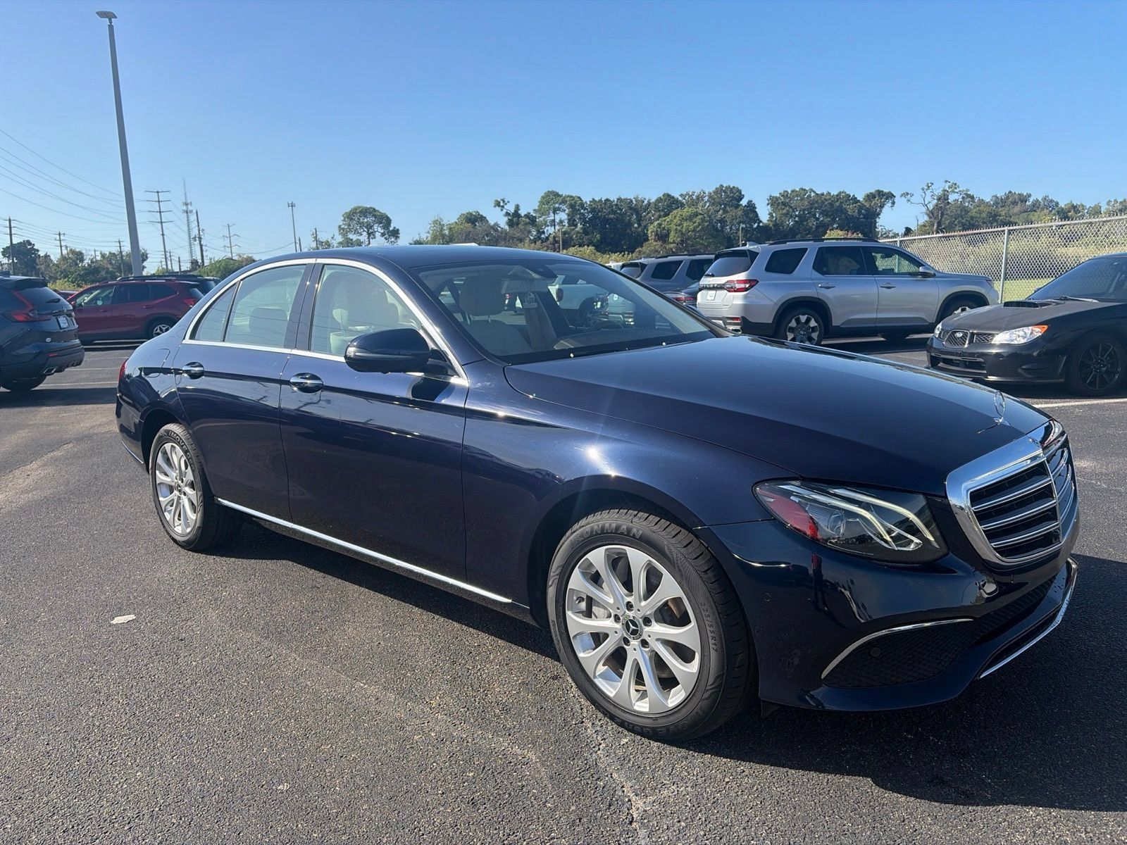 Used 2020 Mercedes-Benz E 350 4MATIC Sedan image 1