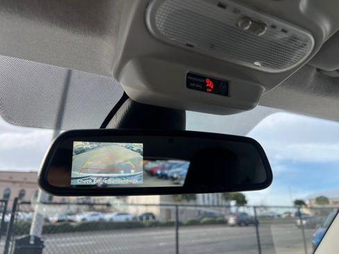 Used 2019 smart fortwo electric drive image 25