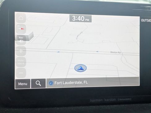 Used 2023 Hyundai Santa Fe SEL w/ Premium Package image 13