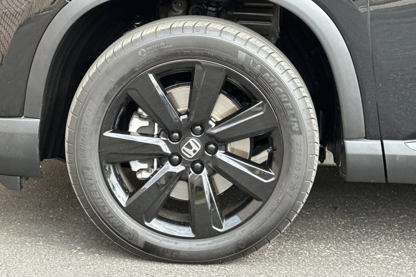 Used 2025 Honda Pilot Touring image 27