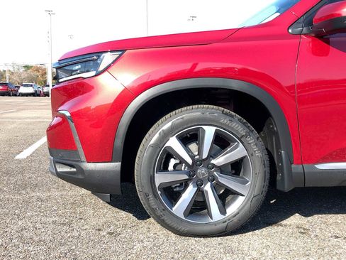 New 2025 Honda Pilot Elite image 19