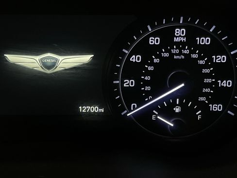 Used 2019 Genesis G80 3.3T Sport RWD image 21