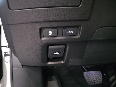 Certified 2025 Lexus ES 300h 300h w/ Premium Package image 26