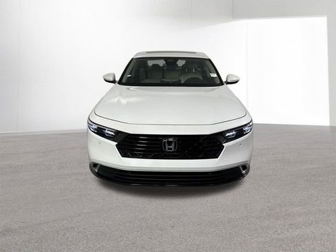 Certified 2025 Honda Accord Touring image 27