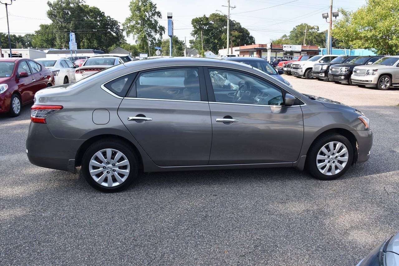 Used 2015 Nissan Sentra SV FWD image 6
