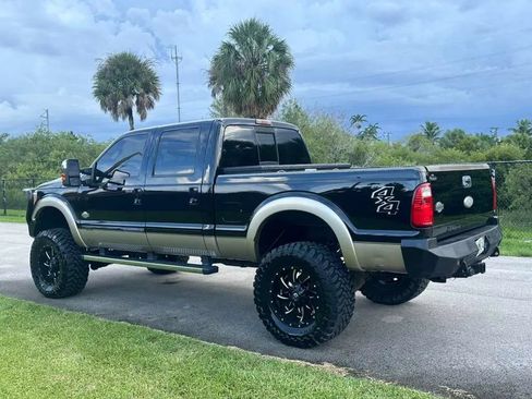 Used 2012 Ford F250 King Ranch w/ King Ranch w/Chrome Pkg AWD/4WD image 5