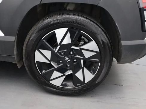 Used 2024 Hyundai Kona SEL FWD image 36