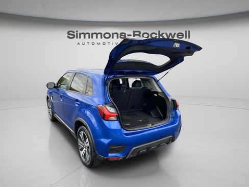 Used 2024 Mitsubishi Outlander Sport SE image 12