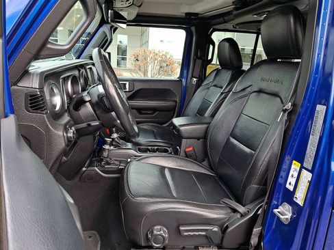 Used 2018 Jeep Wrangler Unlimited Sahara image 14