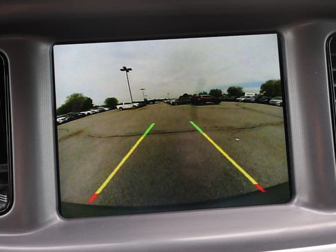 Used 2022 Dodge Charger R/T w/ Blacktop Package image 22