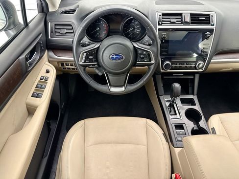 Used 2019 Subaru Outback 2.5i Limited AWD/4WD image 10